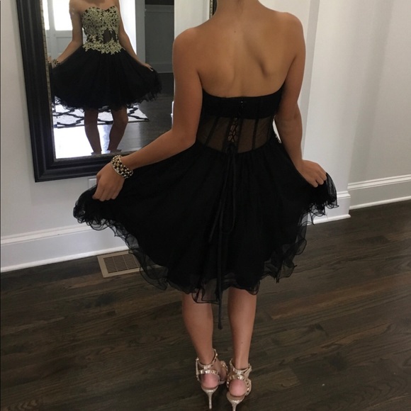 Gorgeous Blondie Nites corset HOCO dress, Size 1 - Picture 3 of 6